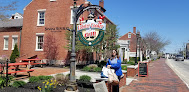 35 Main Street Outlet in Me