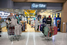 Airport Gift Shop in Nd