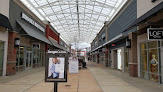 Banana Republic Factory Store in Oh