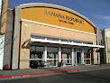 Banana Republic Factory Store in Or