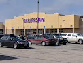 Cowesett Corners Shopping Center in Ri