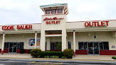 Eddie Bauer Outlet in De