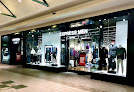 Express Factory Outlet in La