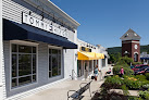 Lee Premium Outlets in Ma