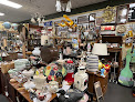 Plain & Fancy Antique Mall in Nd