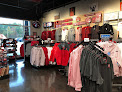 Red And White Shop in Nc