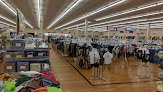 Roses Discount Store in In