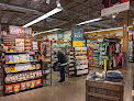 Shops On Lane Avenue in Oh