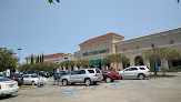 Towne Center At Cedar Lodge in La