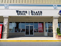 White House Black Market in De