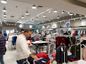 Woodbury Common Premium Outlets in Ny